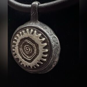 Robert Shields vintage tribal sterling silver pendant on leather cord 16-18”